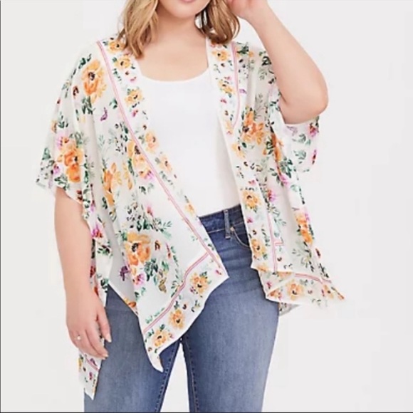 Torrid | Cream Floral Kimono - Picture 7 of 8